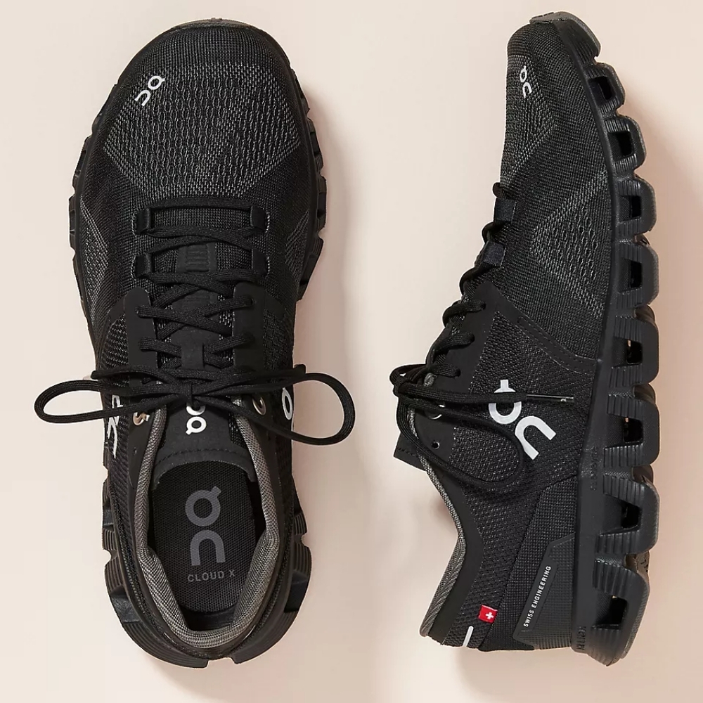 On Cloud X women's training shoe, black asphalt, size 7
